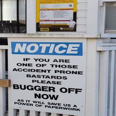 A sign on a building

AI-generated content may be incorrect.